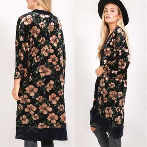 Loveriche velvet floral duster